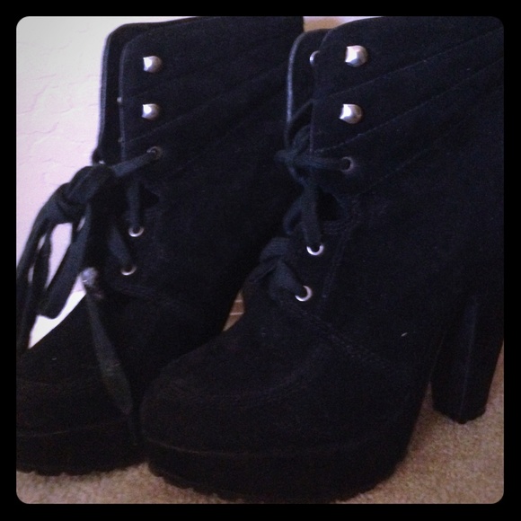 Dolce Vita Shoes - Dolce Vita
